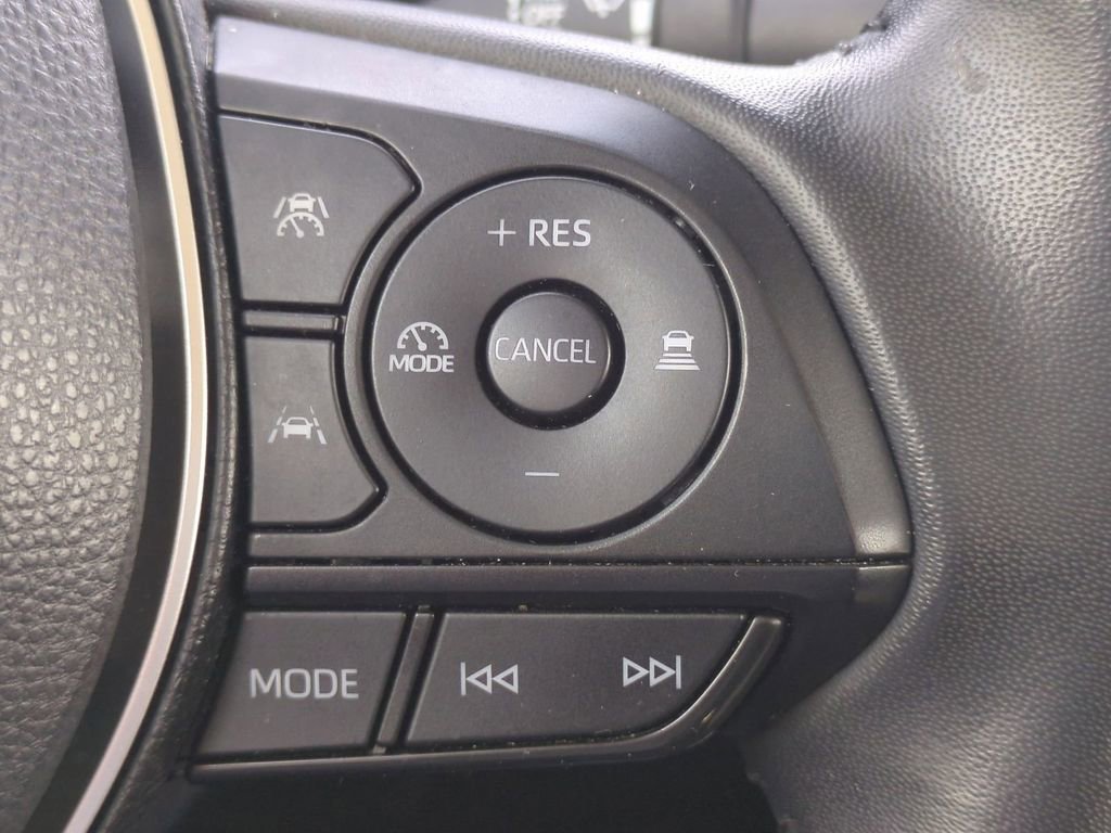 Used 2024 Toyota Corolla XLE image 25