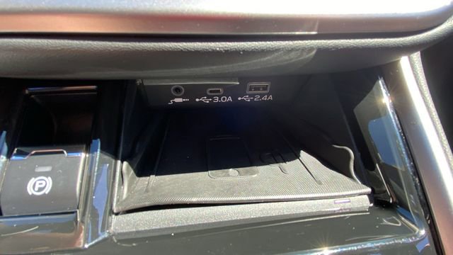 Certified 2025 Subaru Outback Limited AWD/4WD image 29