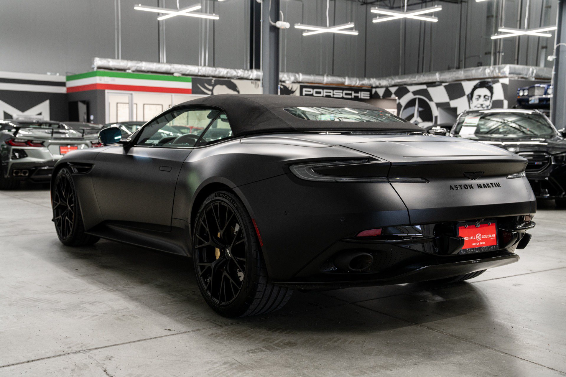 Used 2025 Aston Martin DB12 Convertible RWD image 45