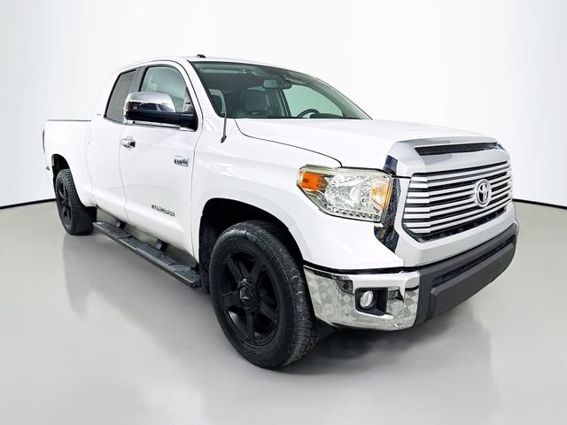 Used 2017 Toyota Tundra Limited w/ Limited Premium Package image 3