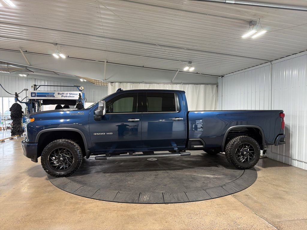 Used 2022 Chevrolet Silverado 3500 High Country w/ Z71 Off-Road Package image 2