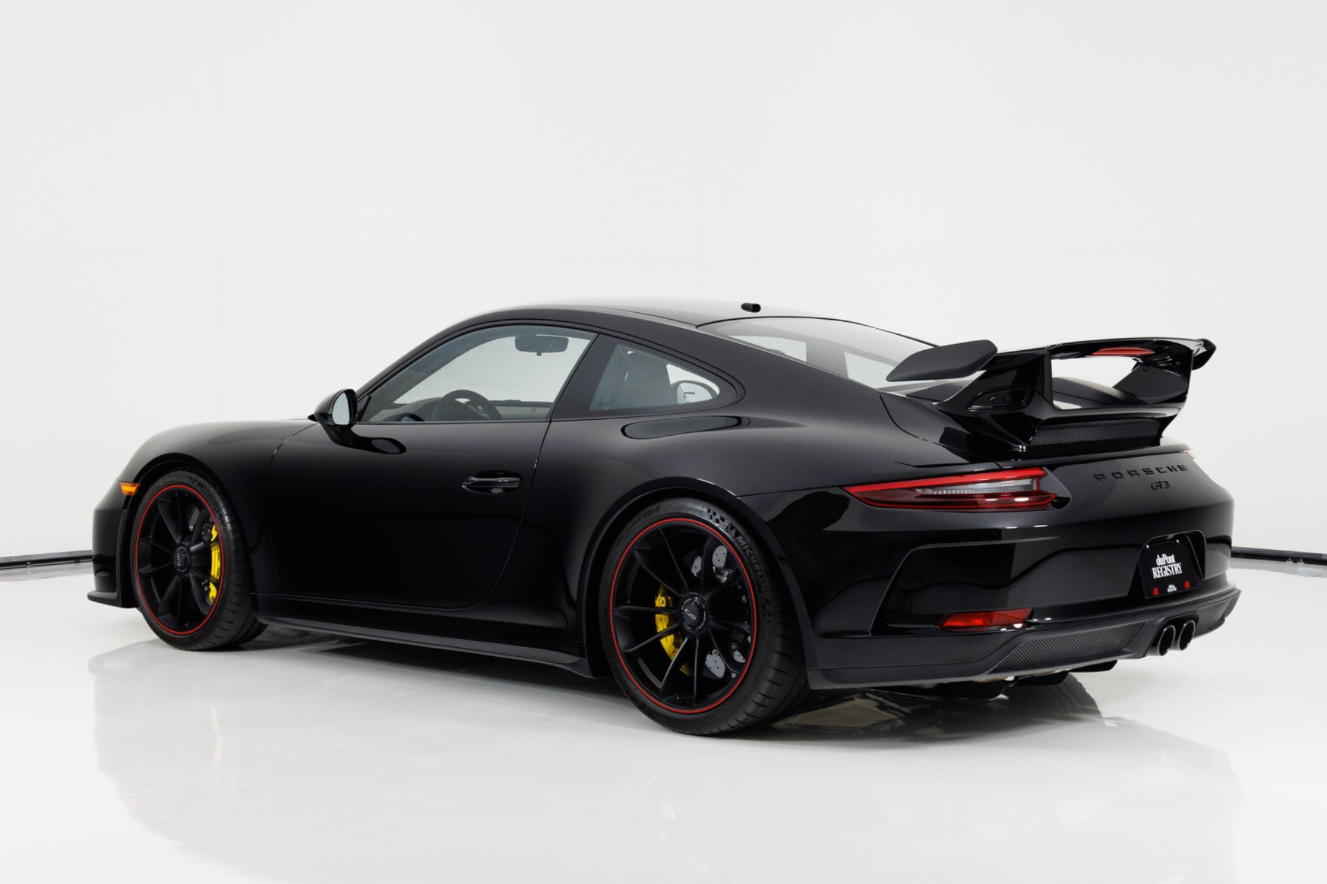 Used 2018 Porsche 911 GT3 RWD image 5
