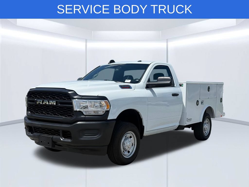 Used 2022 RAM 2500 Tradesman AWD/4WD image 1