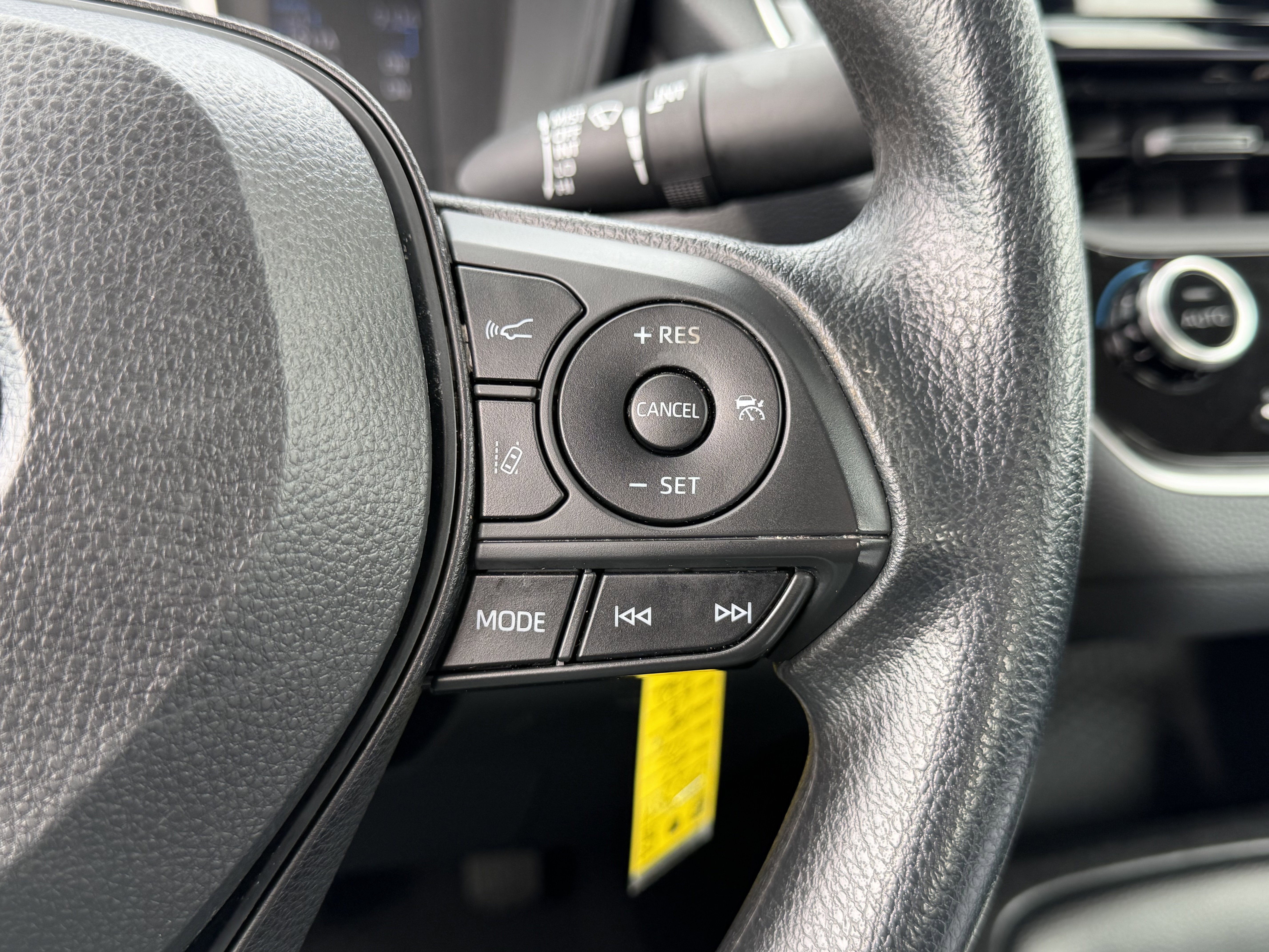 Certified 2021 Toyota Corolla LE image 26