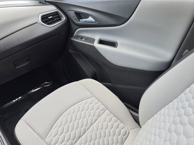 Used 2019 Chevrolet Equinox LS w/ LS Convenience Package FWD image 16
