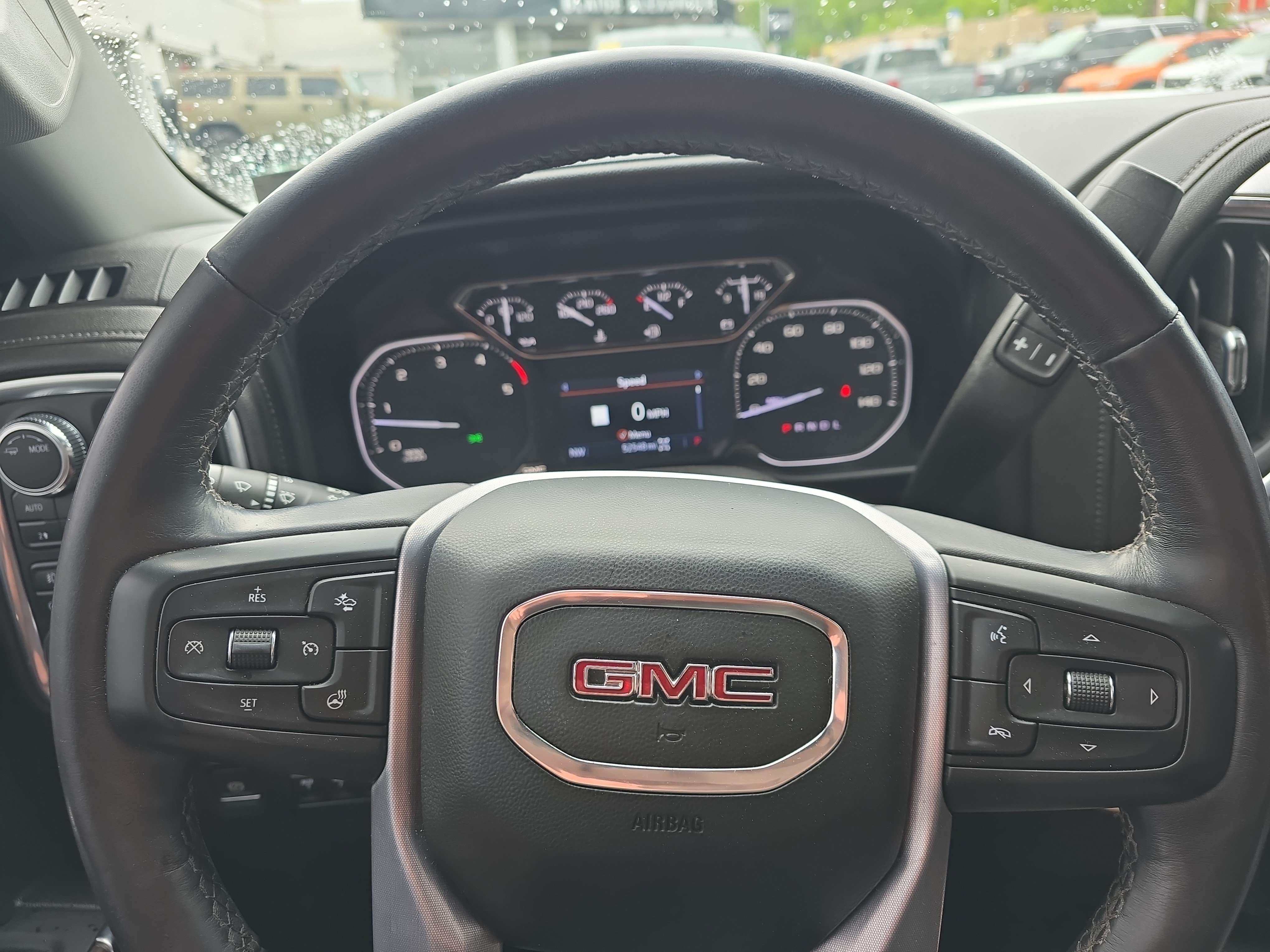 Used 2022 GMC Sierra 2500 SLT w/ SLT Premium Package AWD/4WD image 21