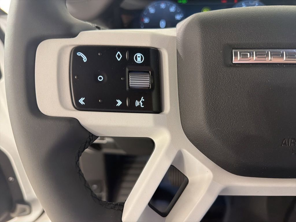 New 2026 Land Rover Defender 110 S AWD/4WD image 12