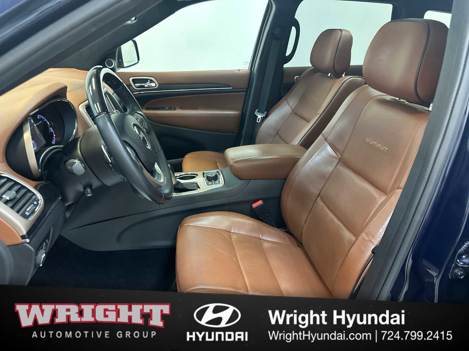 Used 2017 Jeep Grand Cherokee Summit AWD/4WD image 11