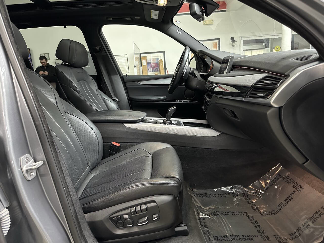 Used 2014 BMW X5 xDrive50i AWD/4WD image 17