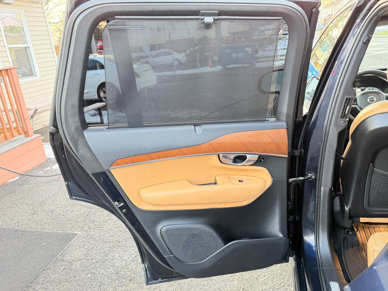 Used 2017 Volvo XC90 T6 Inscription AWD/4WD image 30