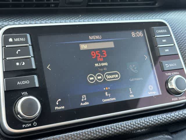 Used 2019 Nissan Kicks SV FWD image 25