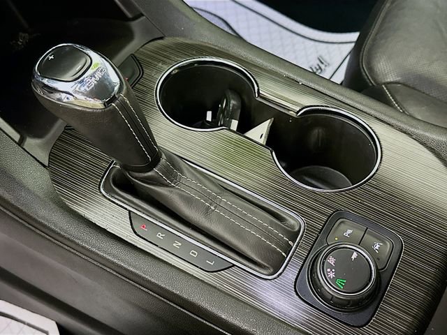 Used 2017 GMC Acadia SLT image 22