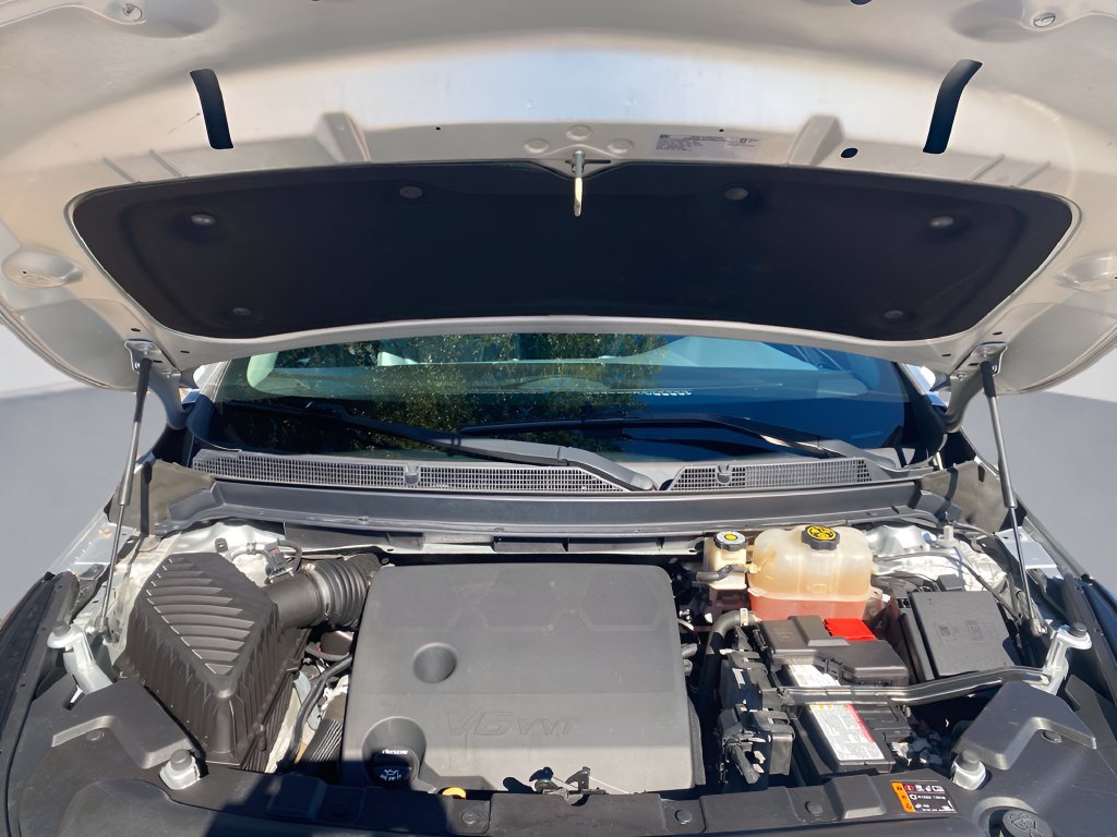 Used 2019 Buick Enclave Essence FWD image 32