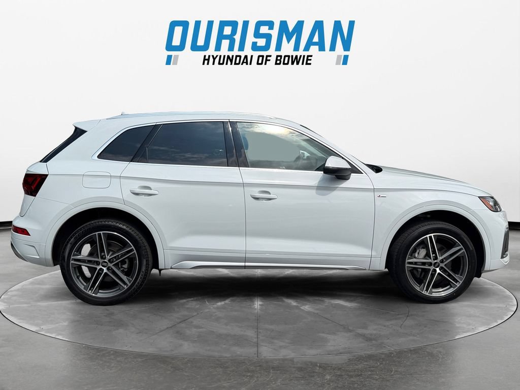 Used 2023 Audi Q5 e Premium Plus w/ Premium Plus Package AWD/4WD image 7