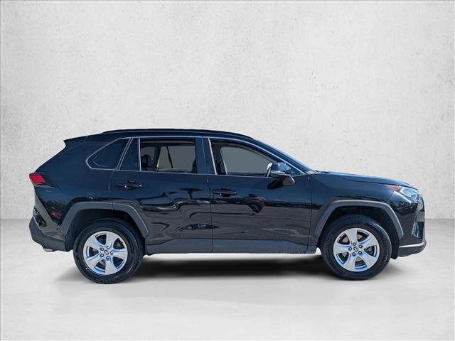 Used 2021 Toyota RAV4 XLE image 4