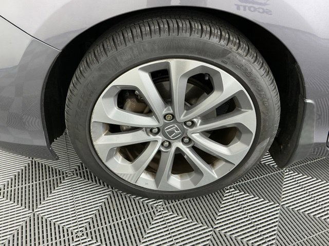 Used 2013 Honda Accord Sport image 18