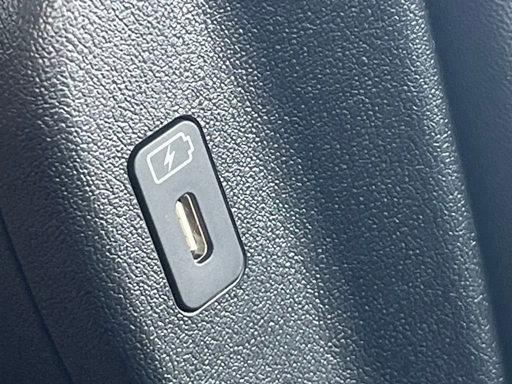 New 2025 Kia Niro EX image 34