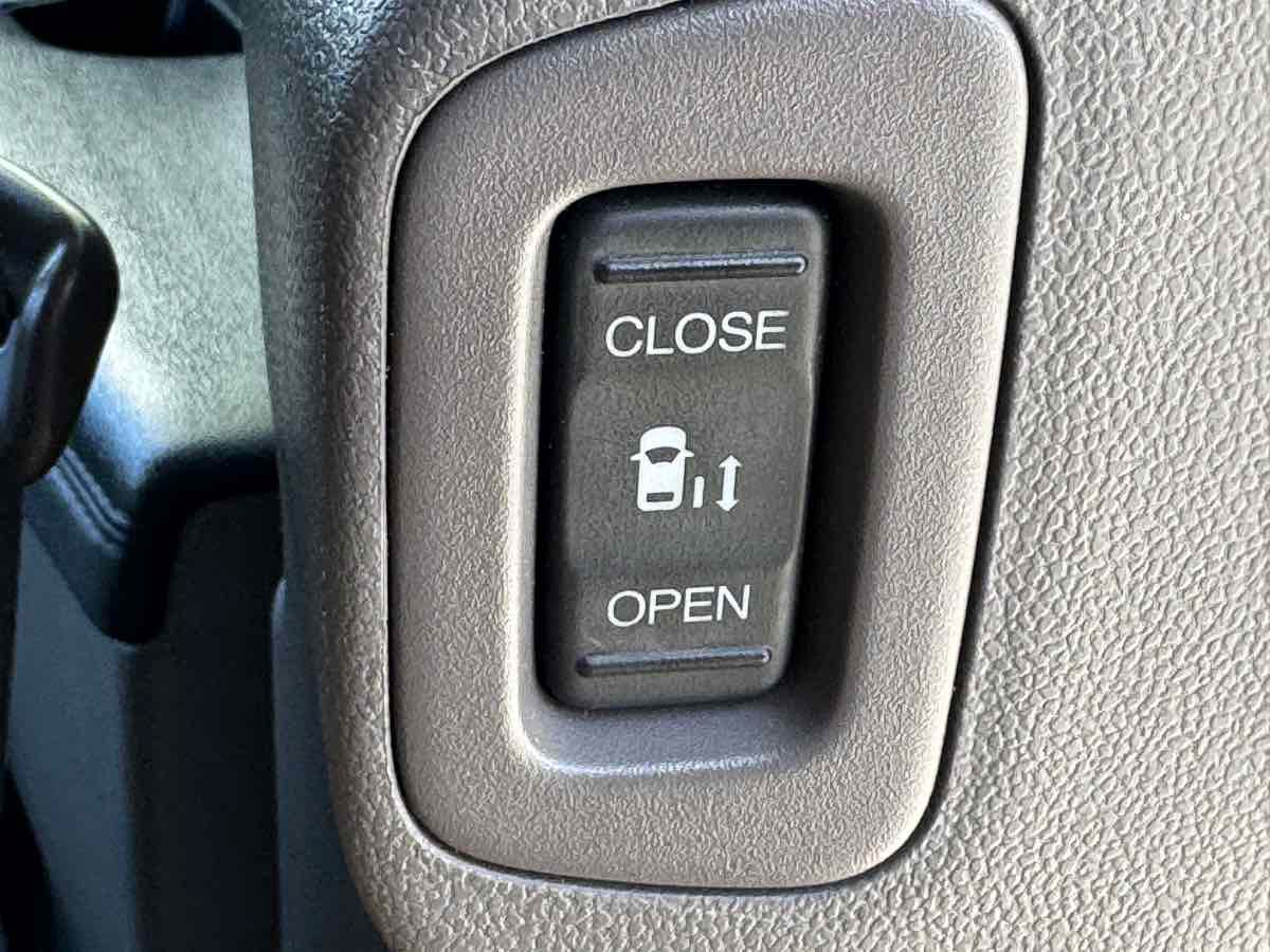 Used 2016 Honda Odyssey EX-L image 20