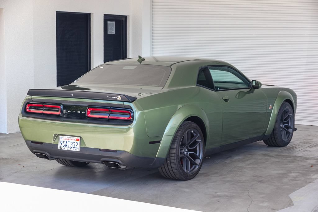 Used 2021 Dodge Challenger R/T Scat Pack RWD image 4