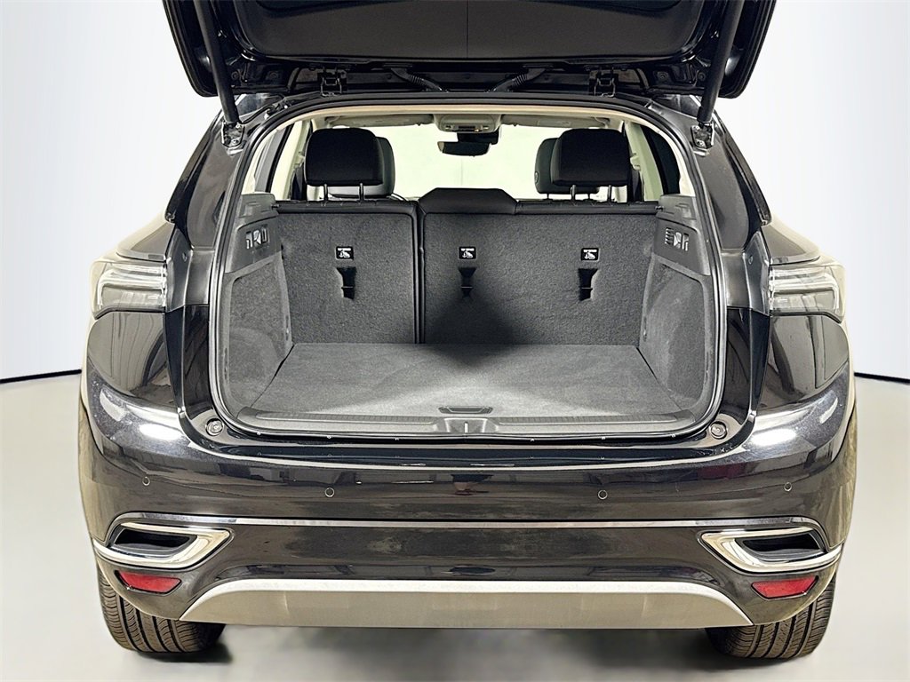 Certified 2023 Buick Envision Avenir image 26