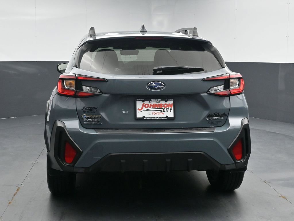 Used 2024 Subaru Crosstrek 2.0i Premium AWD/4WD image 7