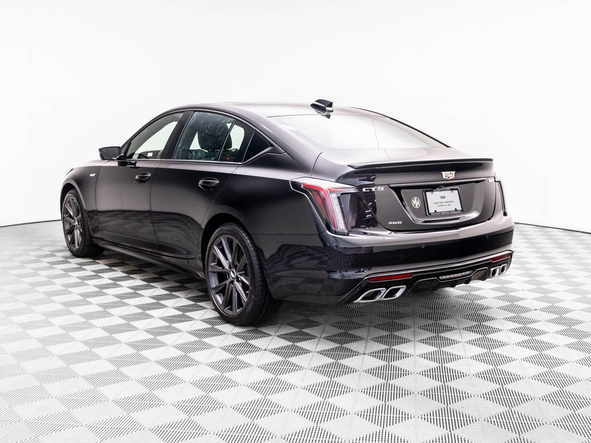 New 2026 Cadillac CT5 V AWD/4WD image 3