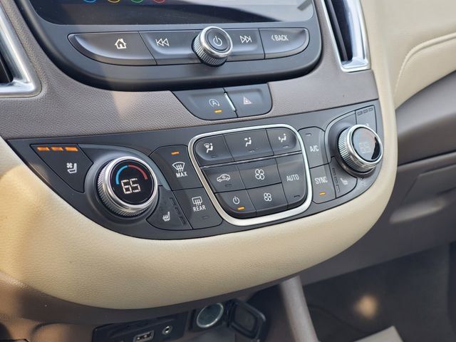 Used 2024 Chevrolet Malibu LT image 22