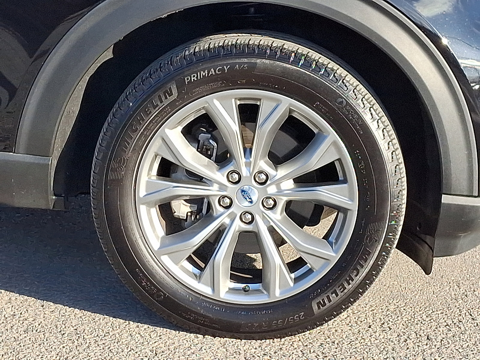 Used 2022 Ford Explorer XLT w/ Equipment Group 202A image 8