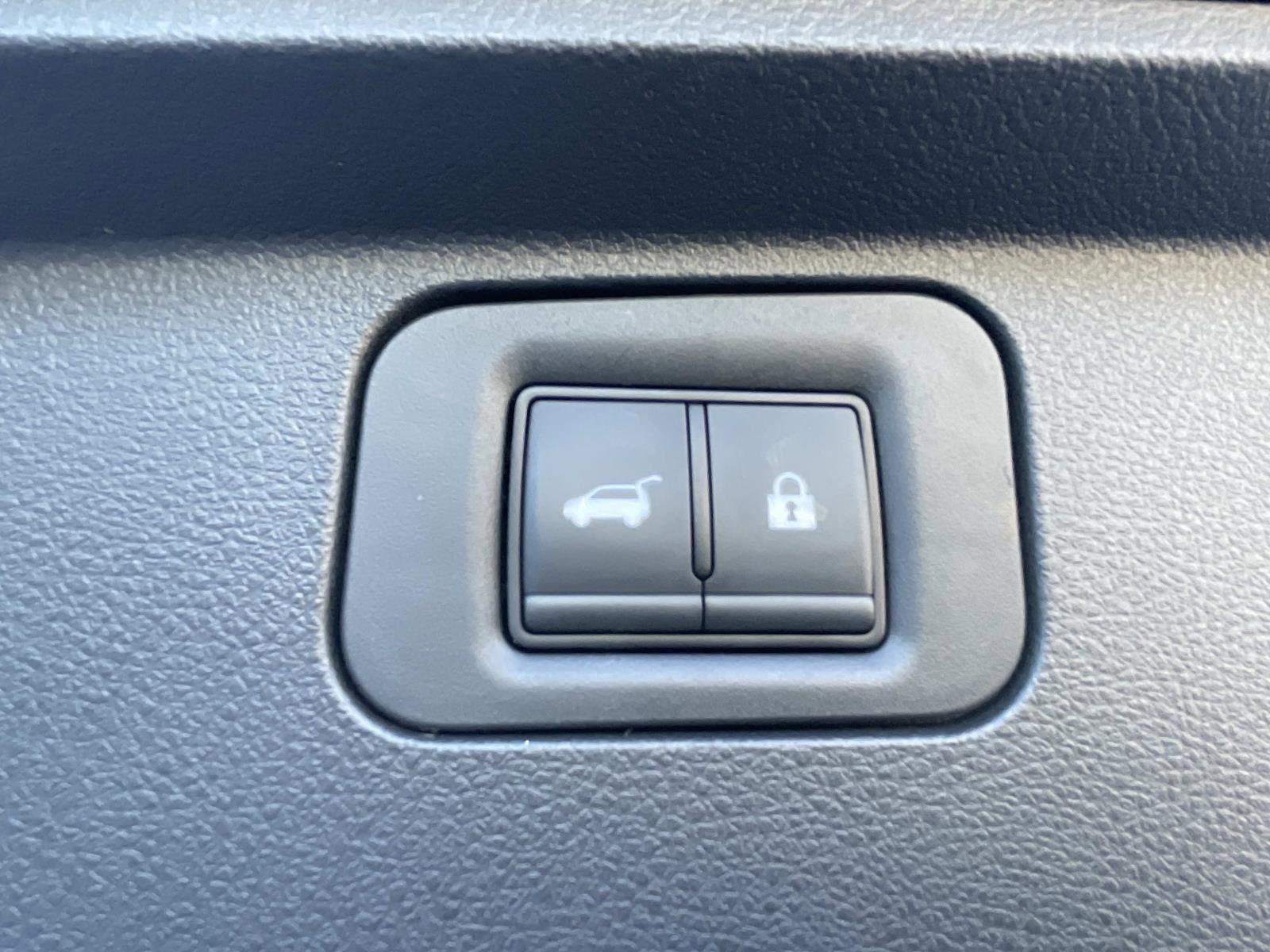 Certified 2025 INFINITI QX80 Pure image 10