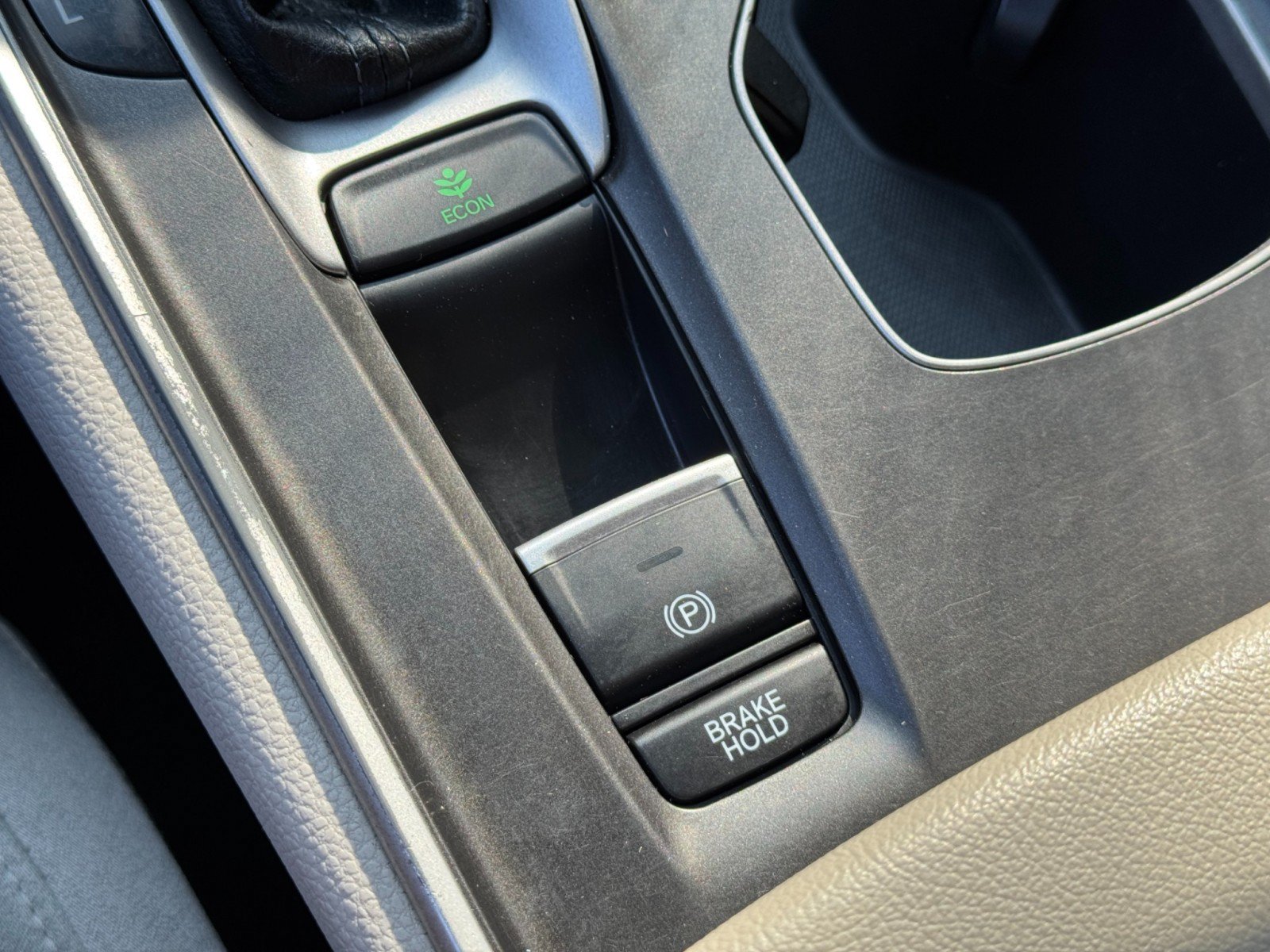 Used 2020 Honda Accord LX image 28