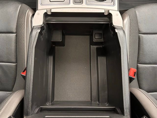 Used 2019 Ford F150 Raptor w/ Equipment Group 802A Luxury image 23