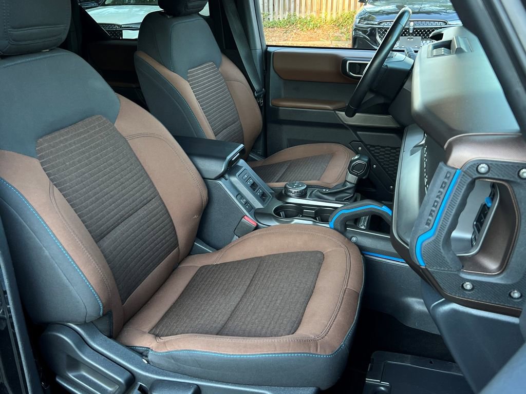 Used 2022 Ford Bronco Outer Banks image 13