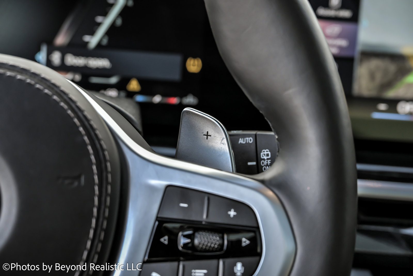 Used 2023 BMW X7 xDrive40i w/ M Sport Package image 40