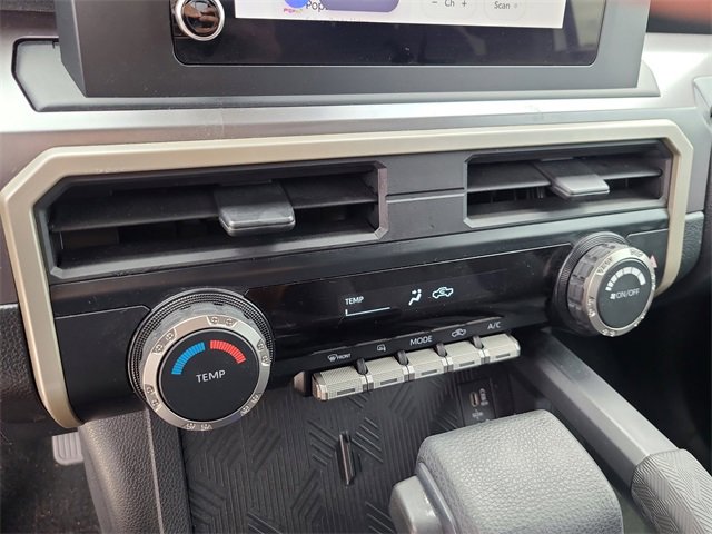 Used 2024 Toyota Tacoma SR5 image 31