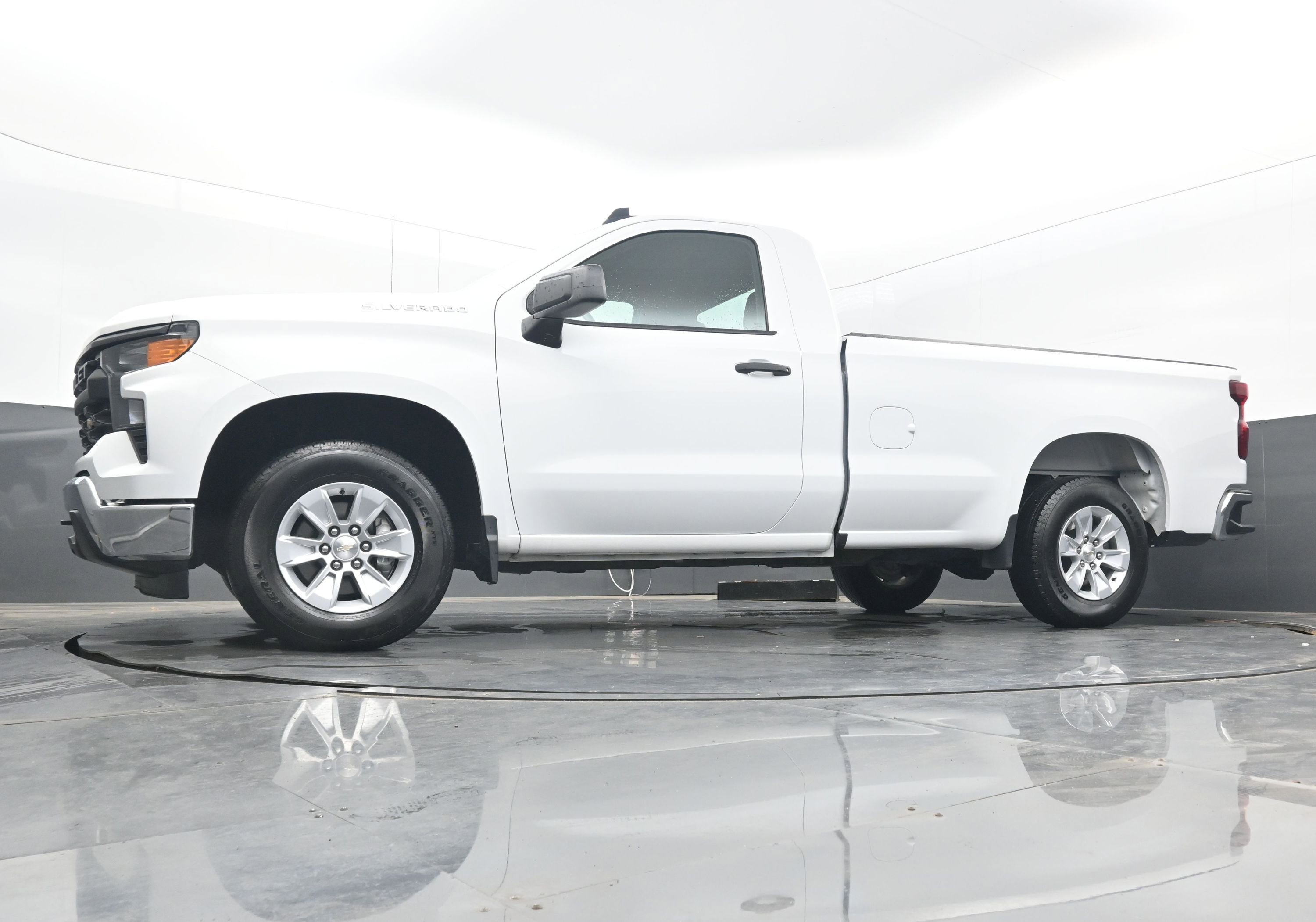 Certified 2024 Chevrolet Silverado 1500 W/T w/ WT Fleet Convenience Package image 23