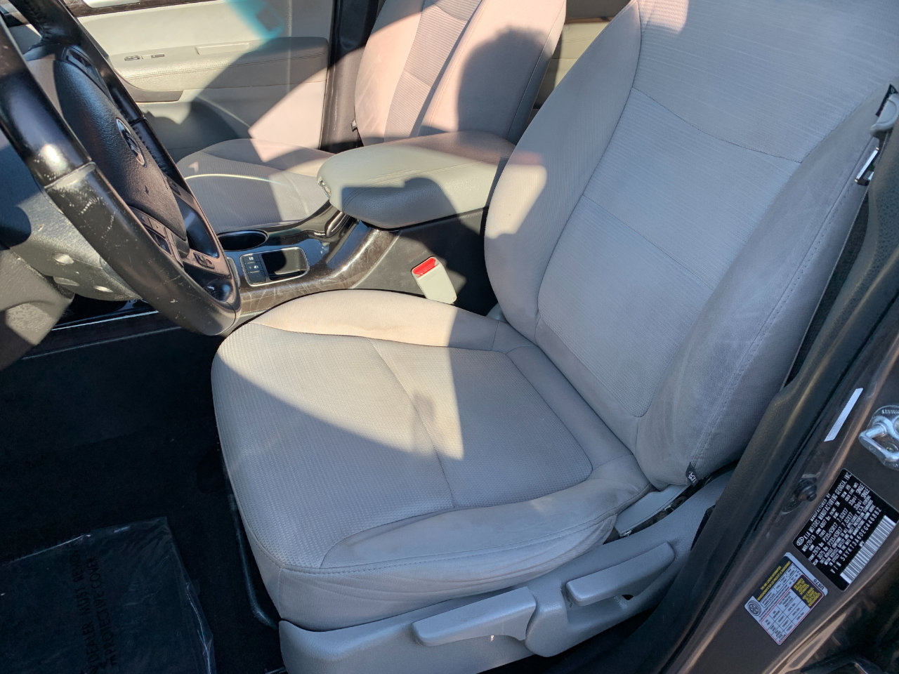 Used 2014 Kia Sorento LX image 12