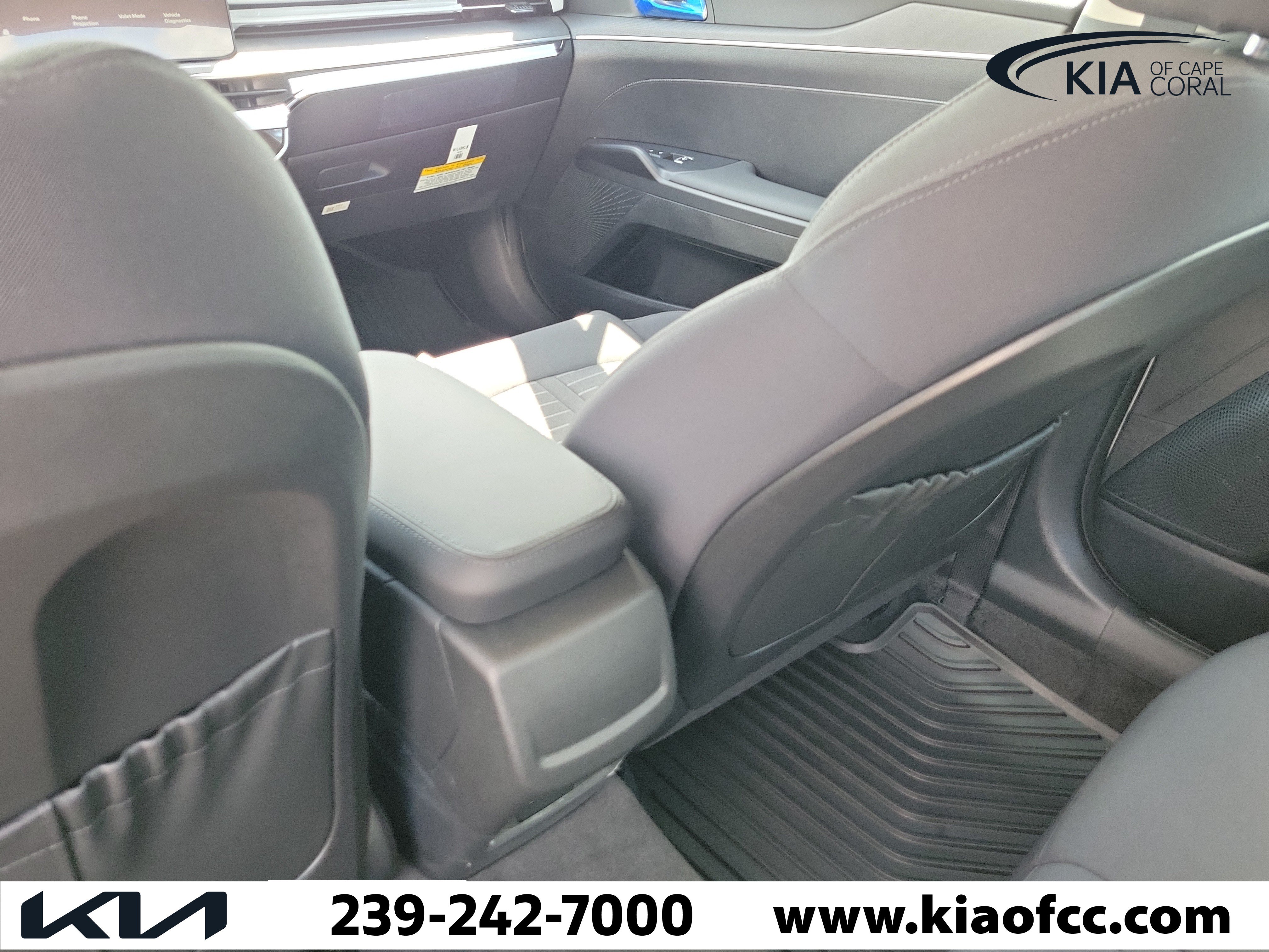 New 2026 Kia K5 LXS FWD image 12