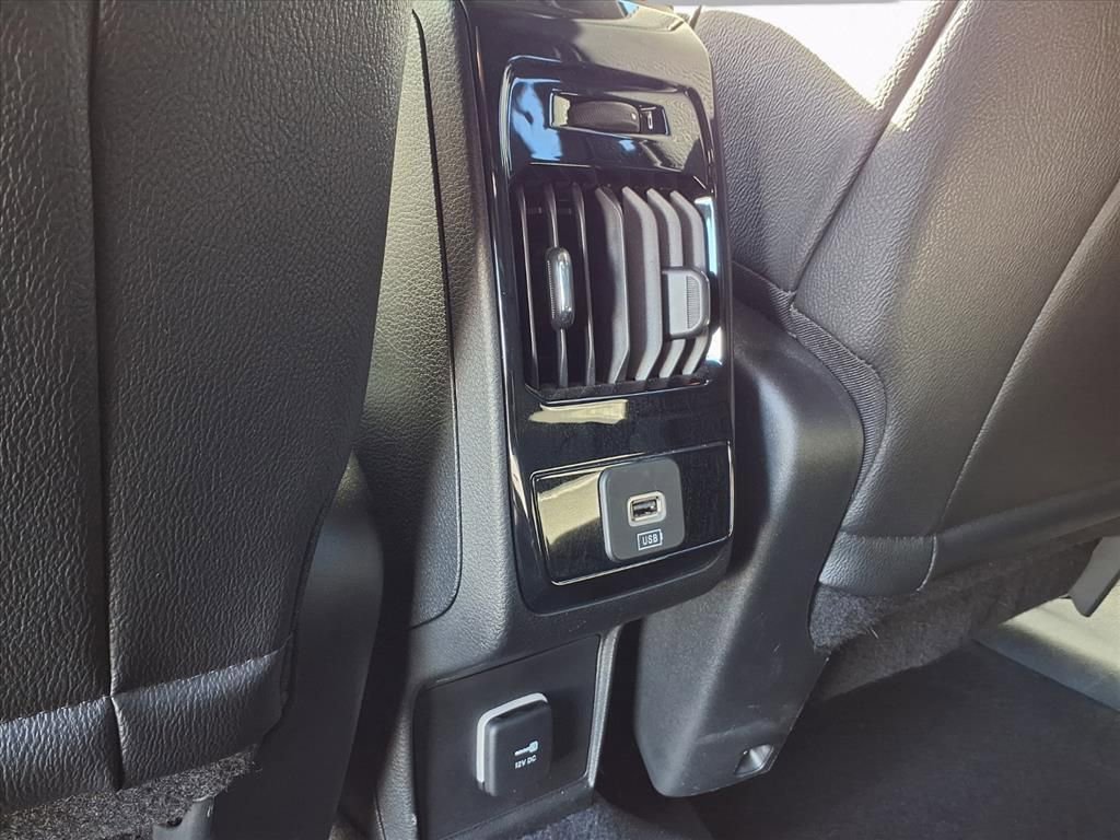 Certified 2024 Jeep Compass Latitude image 24