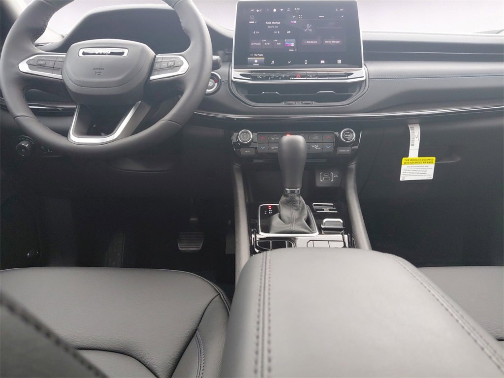 New 2025 Jeep Compass Limited w/ Sun and Sound Group image 10