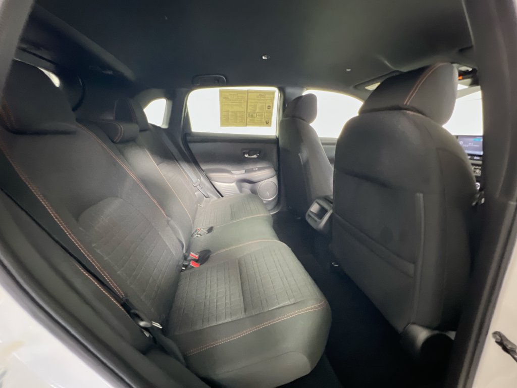 Used 2024 Honda HR-V Sport image 30