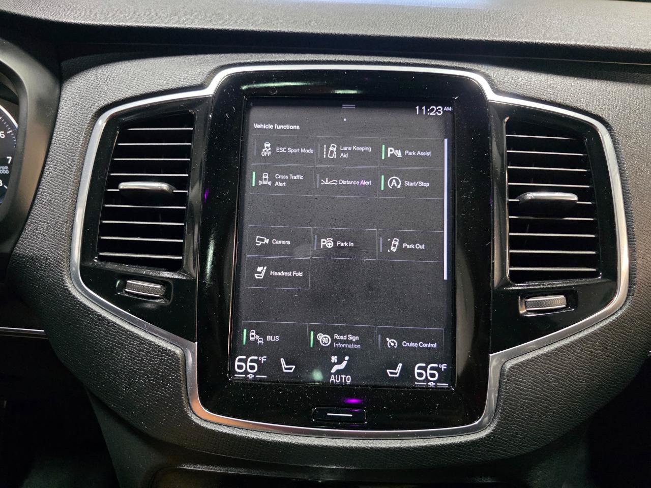 Used 2018 Volvo XC90 T6 Momentum w/ Convenience Package AWD/4WD image 33