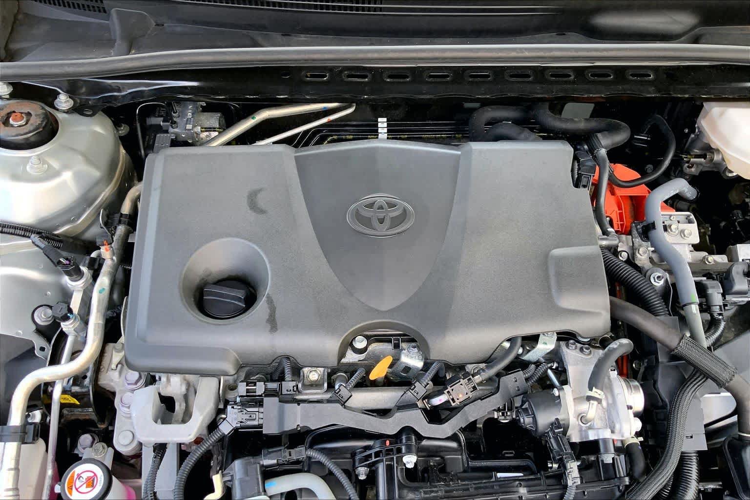 Used 2025 Toyota Camry LE FWD image 30