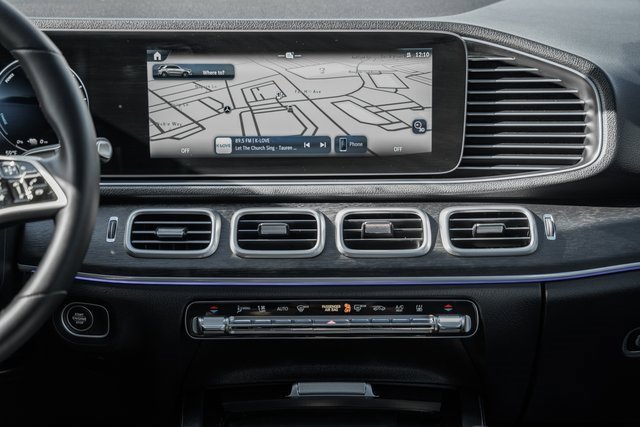 Certified 2025 Mercedes-Benz GLE 450e 4MATIC image 22