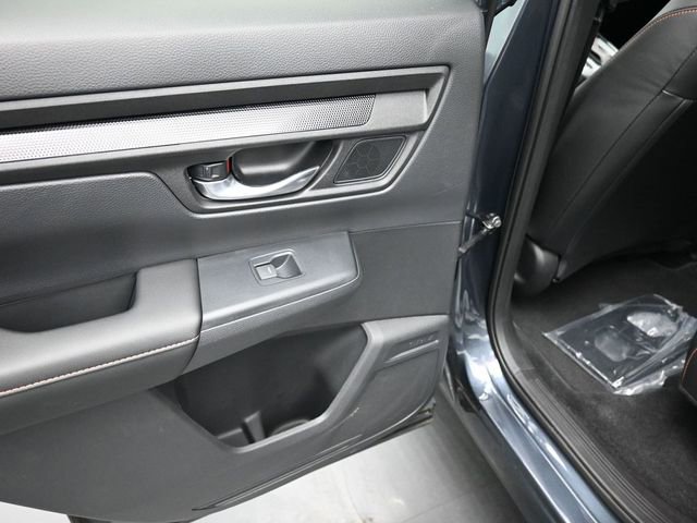 Used 2025 Honda CR-V Sport-L image 18
