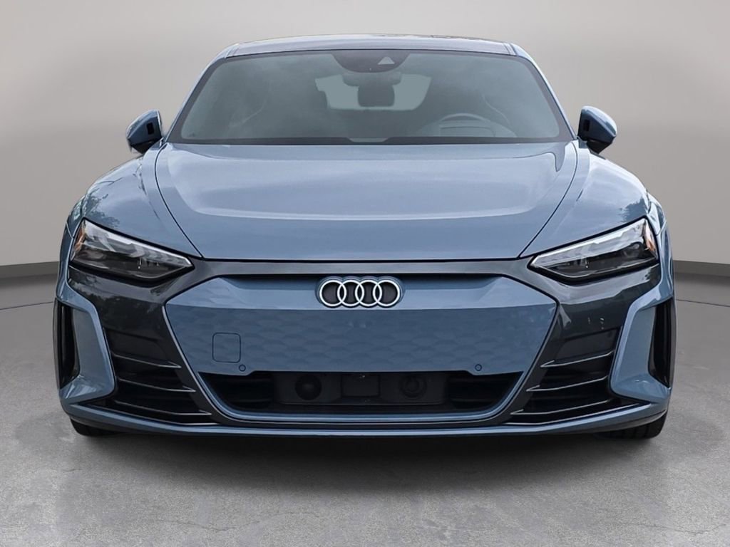 Certified 2023 Audi e-tron GT Premium Plus image 2
