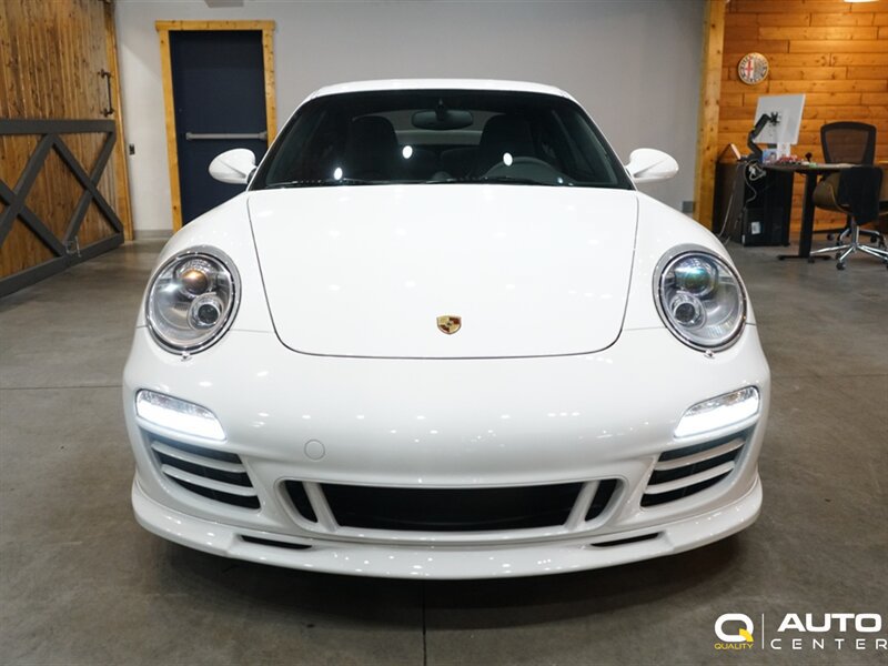 Used 2012 Porsche 911 Carrera GTS RWD image 3