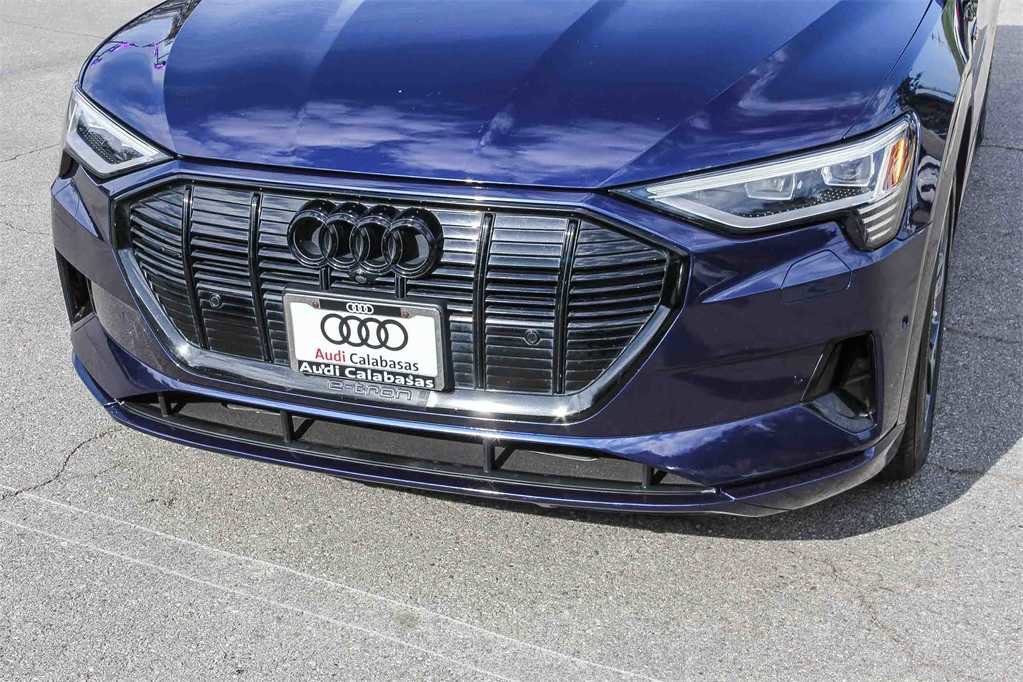 Used 2022 Audi e-tron Premium w/ Convenience Plus Package image 8