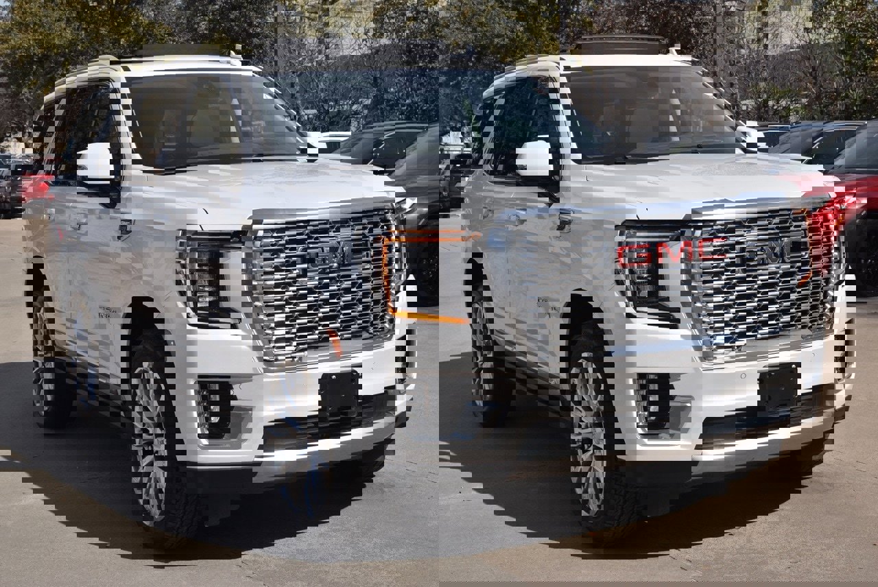 Used 2024 GMC Yukon Denali image 4