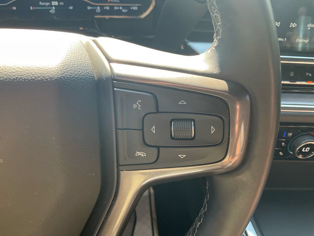 Used 2024 Chevrolet Silverado 3500 High Country w/ High Country Premium Package AWD/4WD image 23