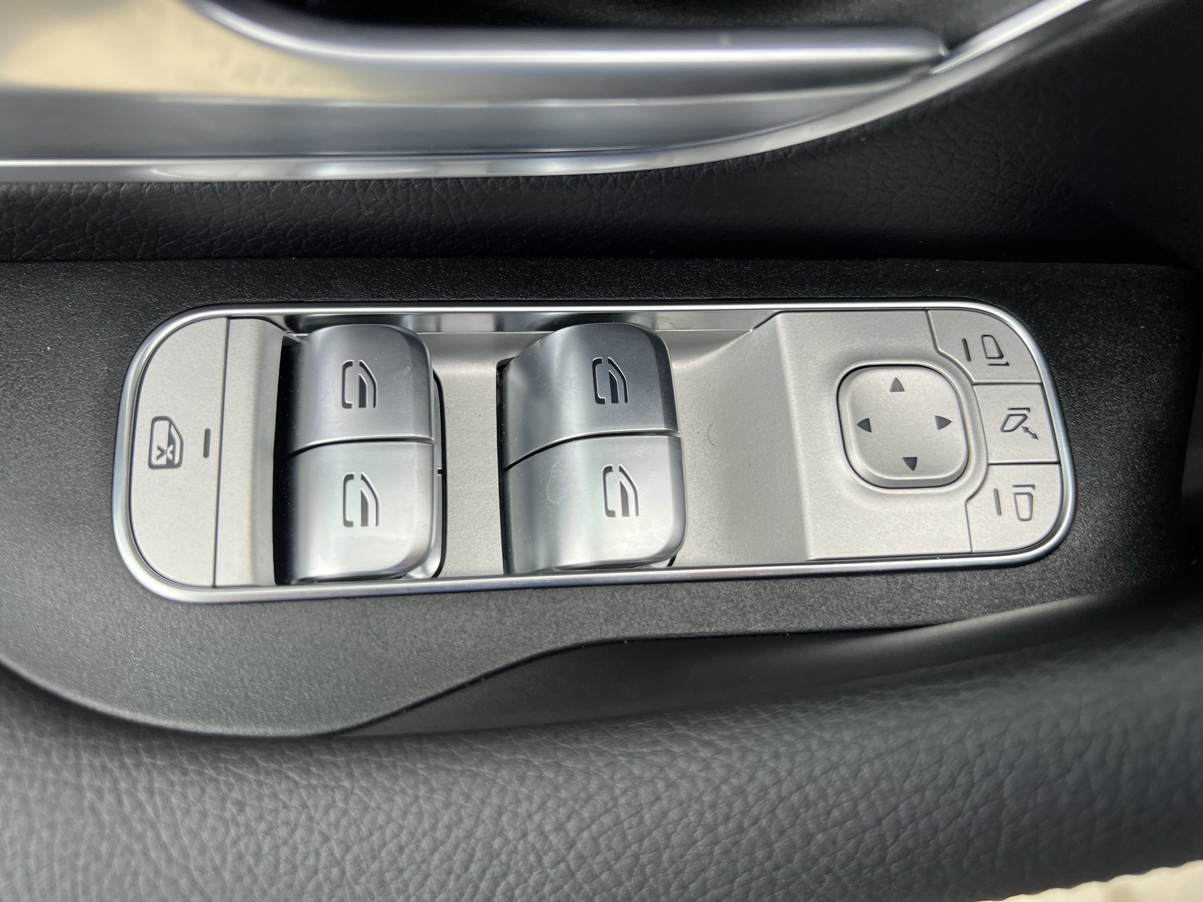 Used 2026 Mercedes-Benz GLE 450 4MATIC image 15